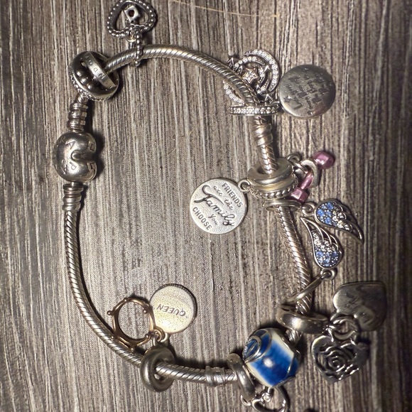 Pandora Silver and Blue Charm Bracelet with Modern Elegance